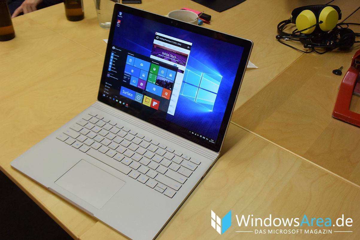Microsoft Surface Book front tastatur display startmenü
