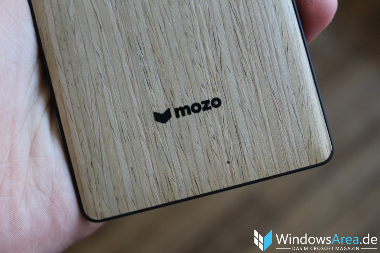 MOZO Holzcover Lumia 950 XL Test MOZO Logo