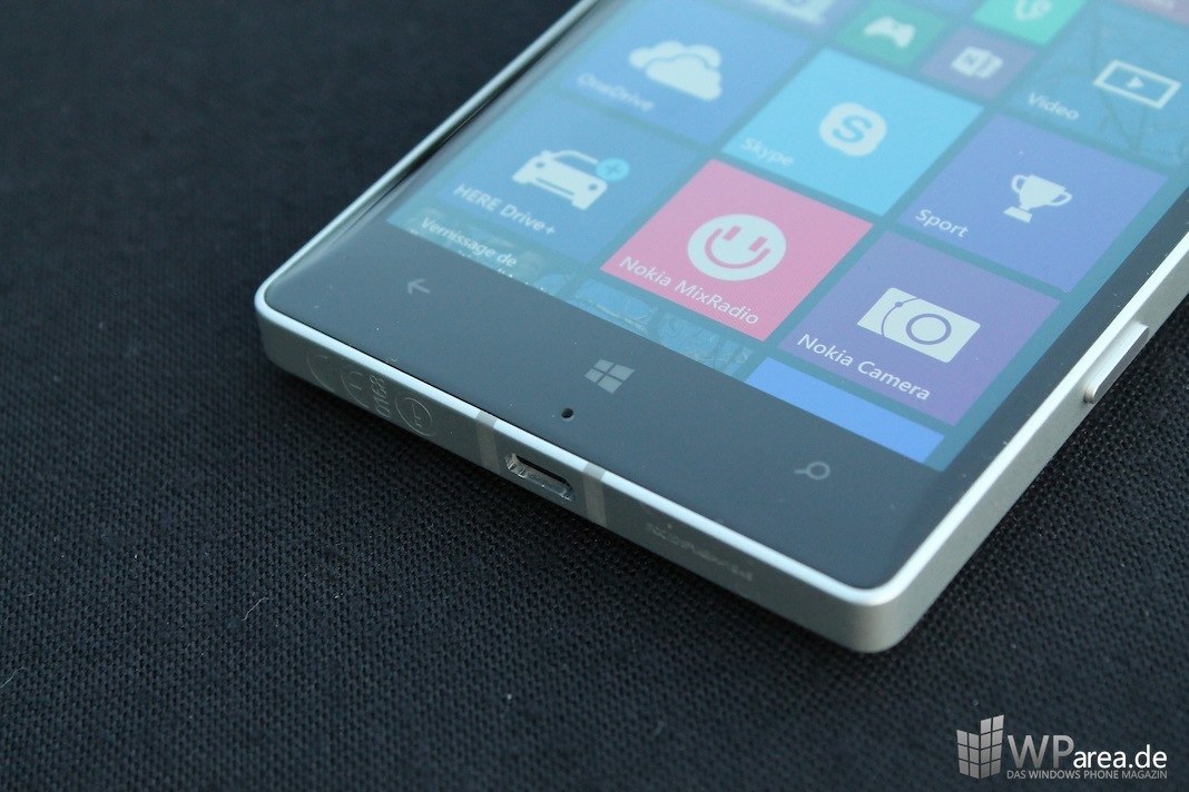 Nokia Lumia 930 windows phone buttons