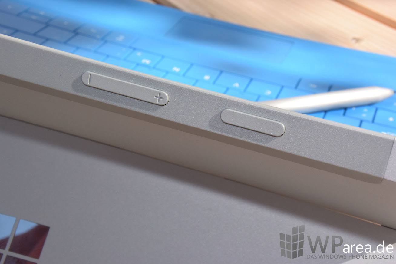 Surface 3 Review Buttons closeup