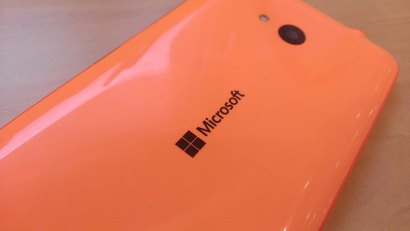 Microsoft Lumia 640 Rückseite orange