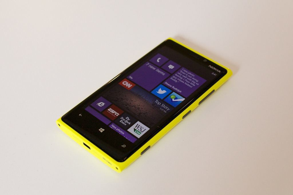 Nokia stellt das Lumia 920 offiziell vor (Bilder & Videos)