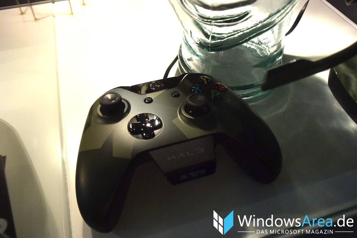 Xbox One Master Chief Controller 1