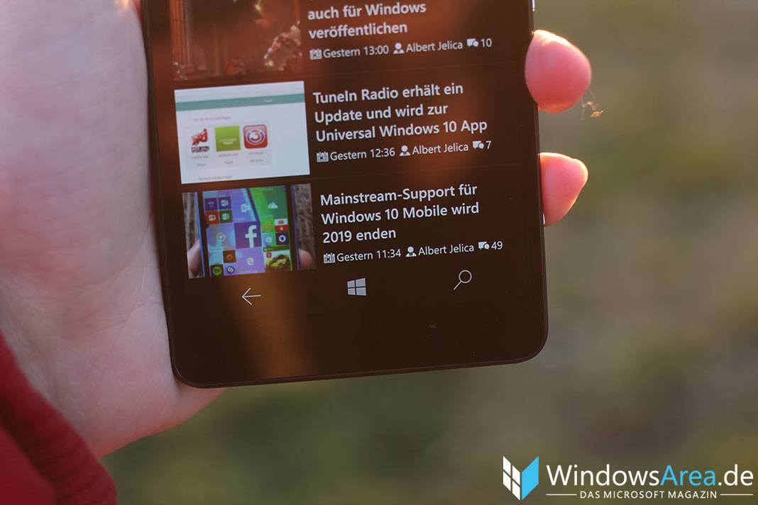 Microsoft Lumia 950 Review Onscreenbuttons Windows