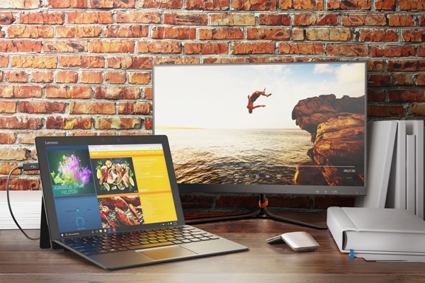 Deals des Tages: Guter Surface Pro-Klon von Lenovo, ASUS ZenBook, Yoga 900S, Bluetooth-Lautsprecher, HTC Vive und mehr
