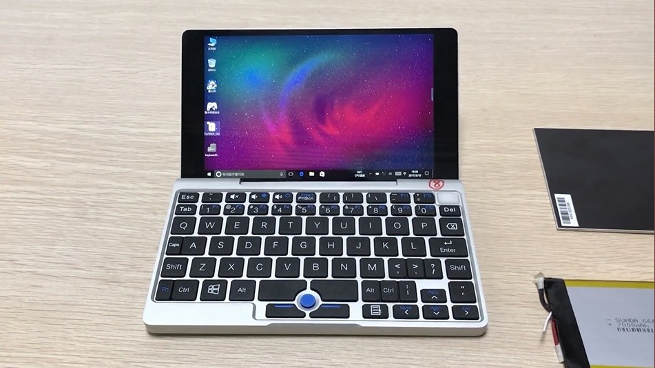 7-Zoll Windows 10 Laptop: Video zeigt funktionierenden Prototypen