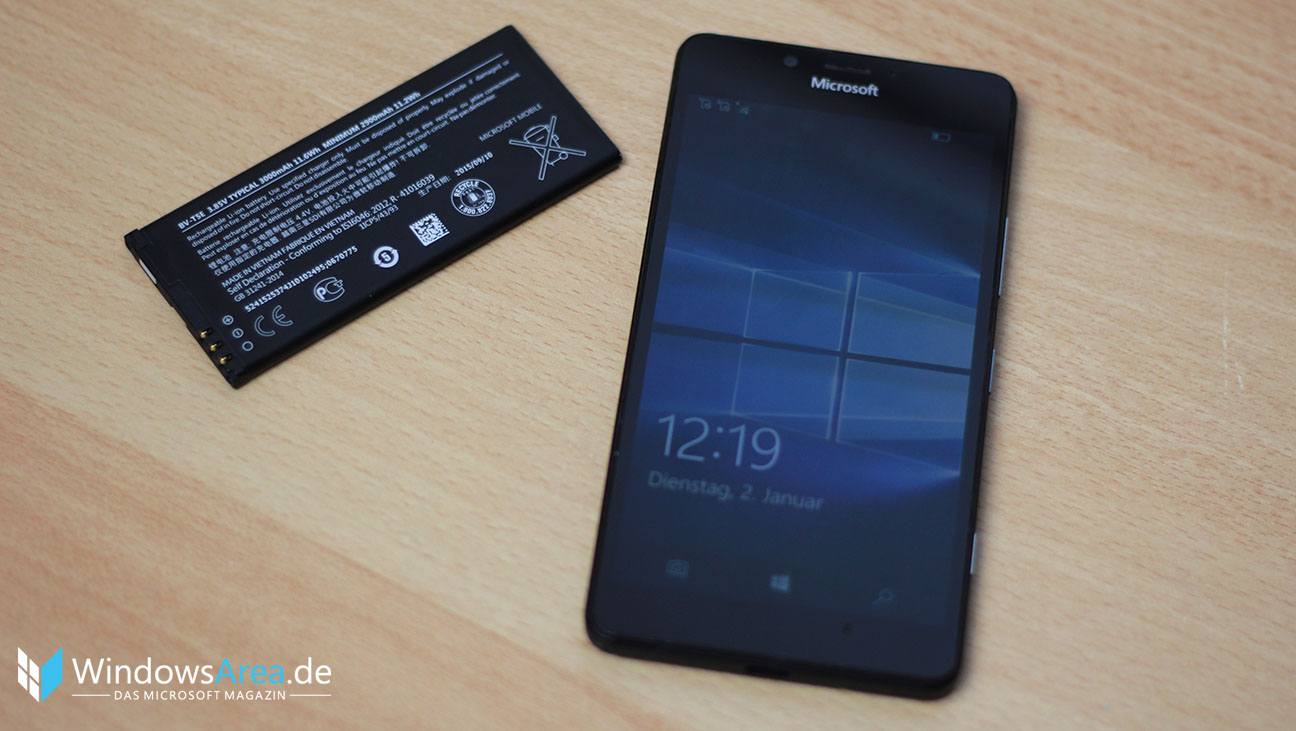 Lumia 950 startet nicht oder regelmäßig neu? Neuer Akku hilft bei Problemen