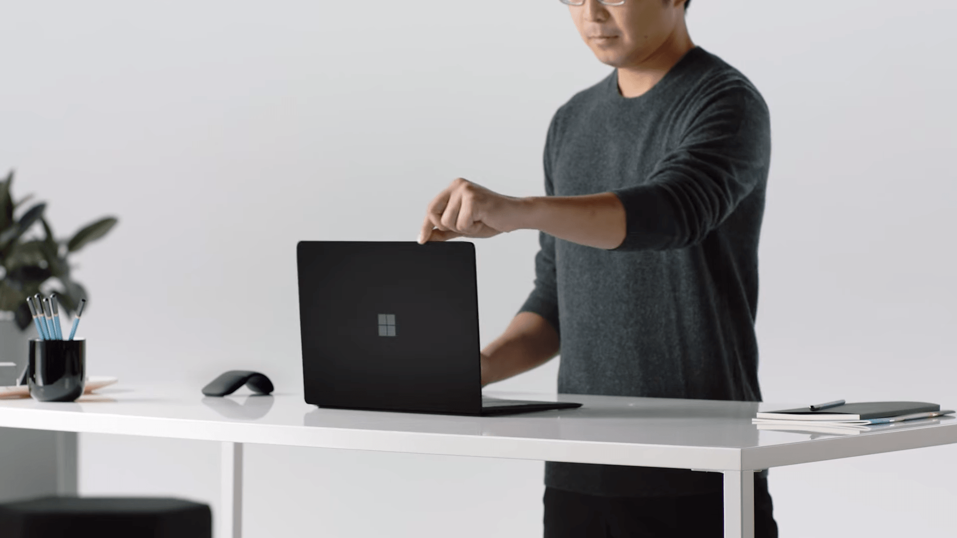 Surface Laptop: Beide Generationen erhalten Firmware-Updates