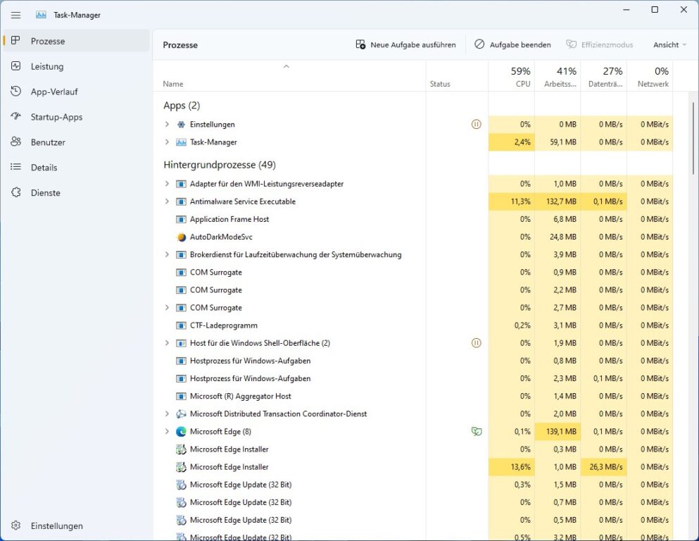 Der neue Task Manager von Windows 11 in der Akzentfarbe Gelb